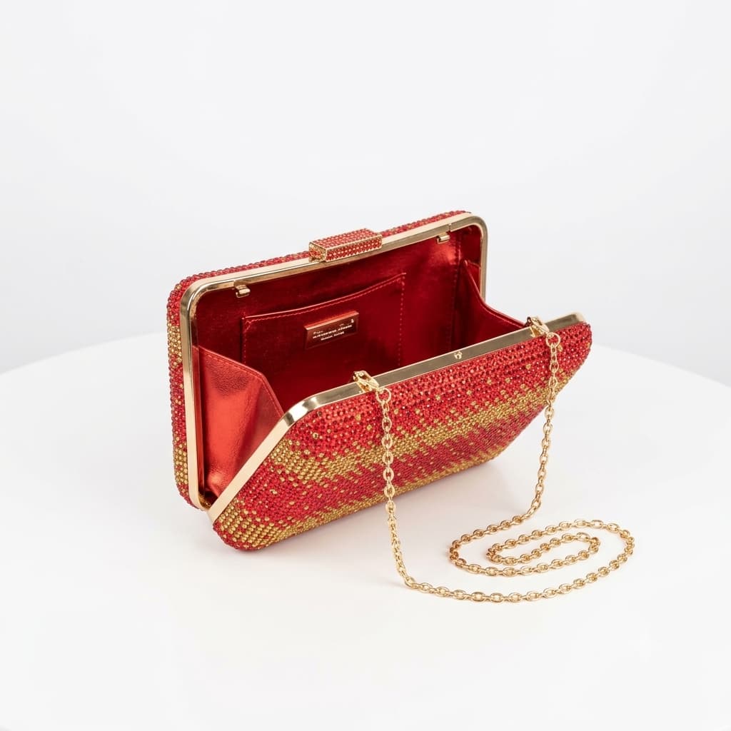 Glamour & Elegance in Hand: Luxury Bridal & Party Clutch