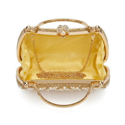 Pearl Clutch Bridal.