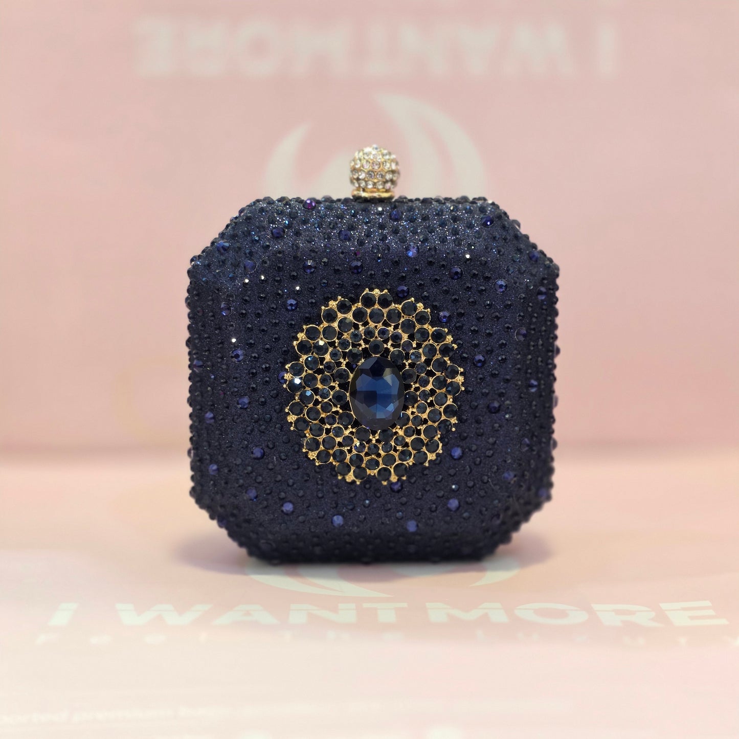 Sparkle Crystal Box Clutch❤️